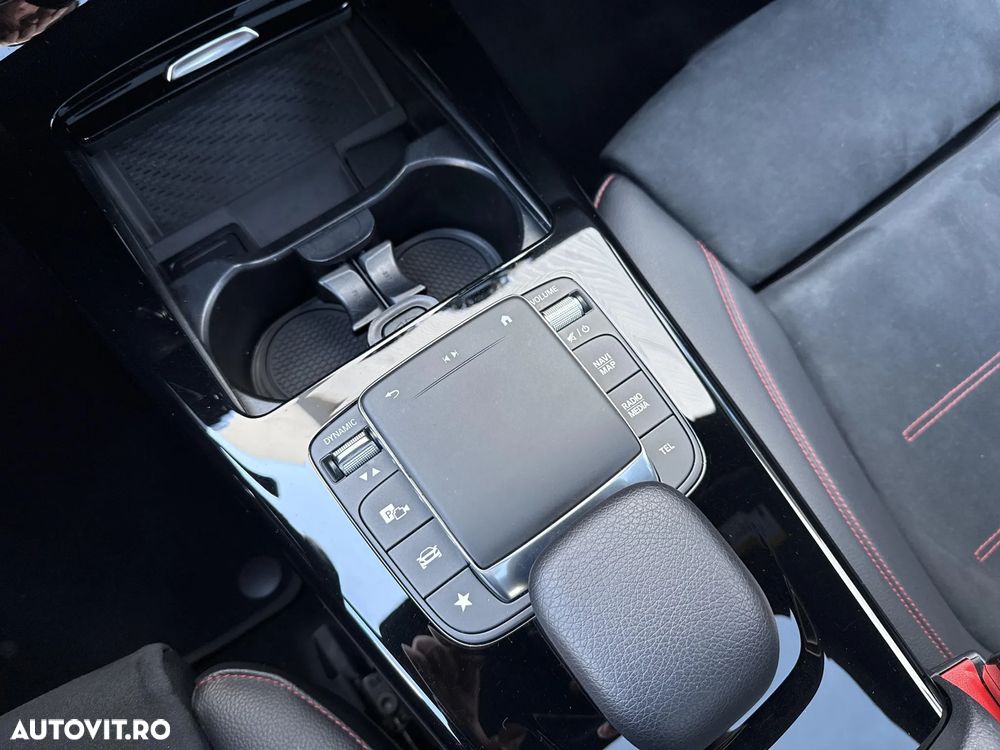 Mercedes-Benz CLA 250 7G-DCT AMG Line - 26