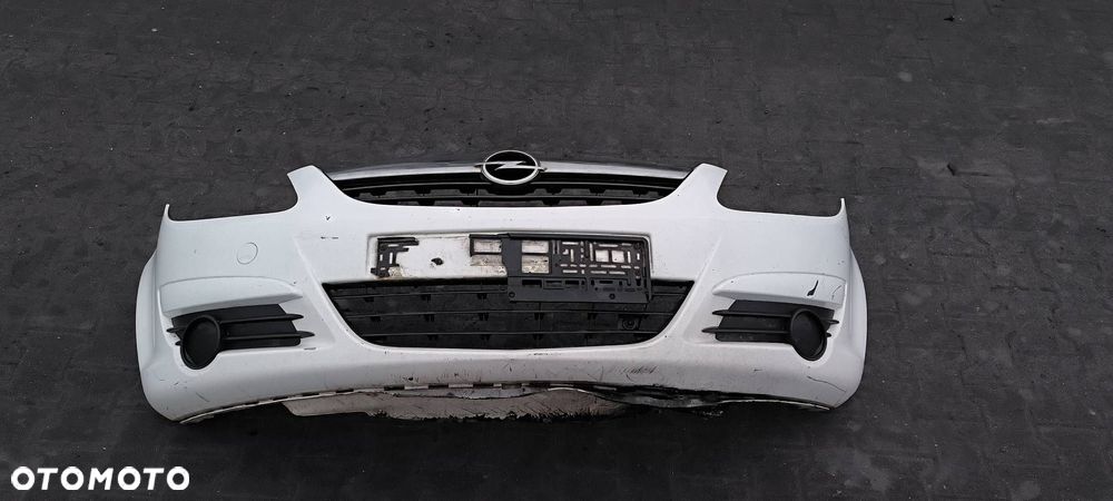 ZDERZAK PRZÓD OPEL CORSA D - 1