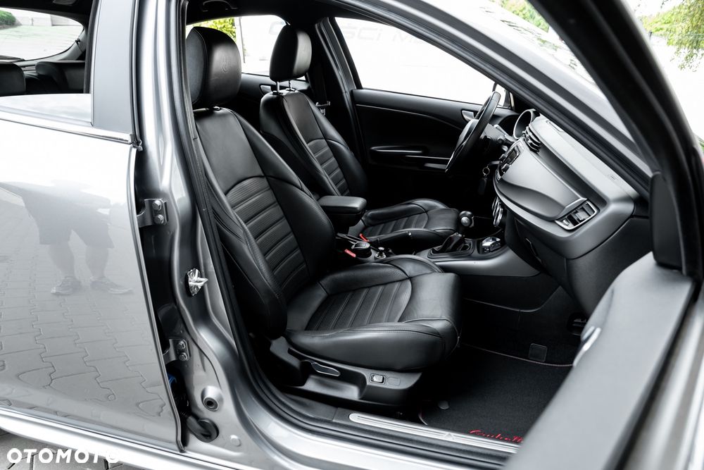 Alfa Romeo Giulietta 1.4 TB MultiAir Sport TCT - 33