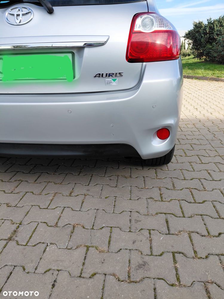 Toyota Auris 1.33 VVT-i Terra - 14