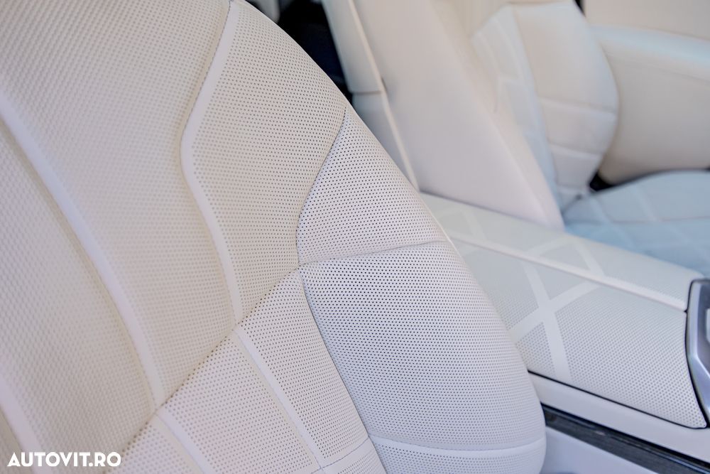 BMW Seria 7 750e xDrive AT PHEV - 36