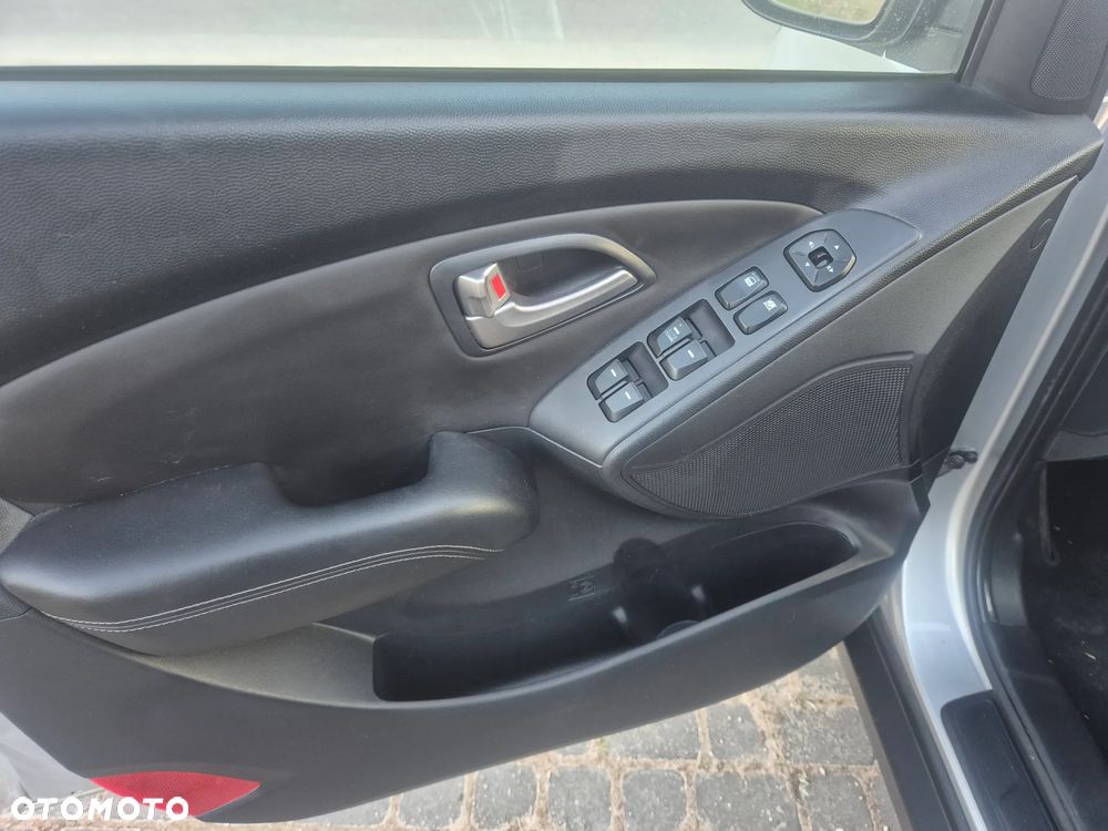 Hyundai ix35 - 7