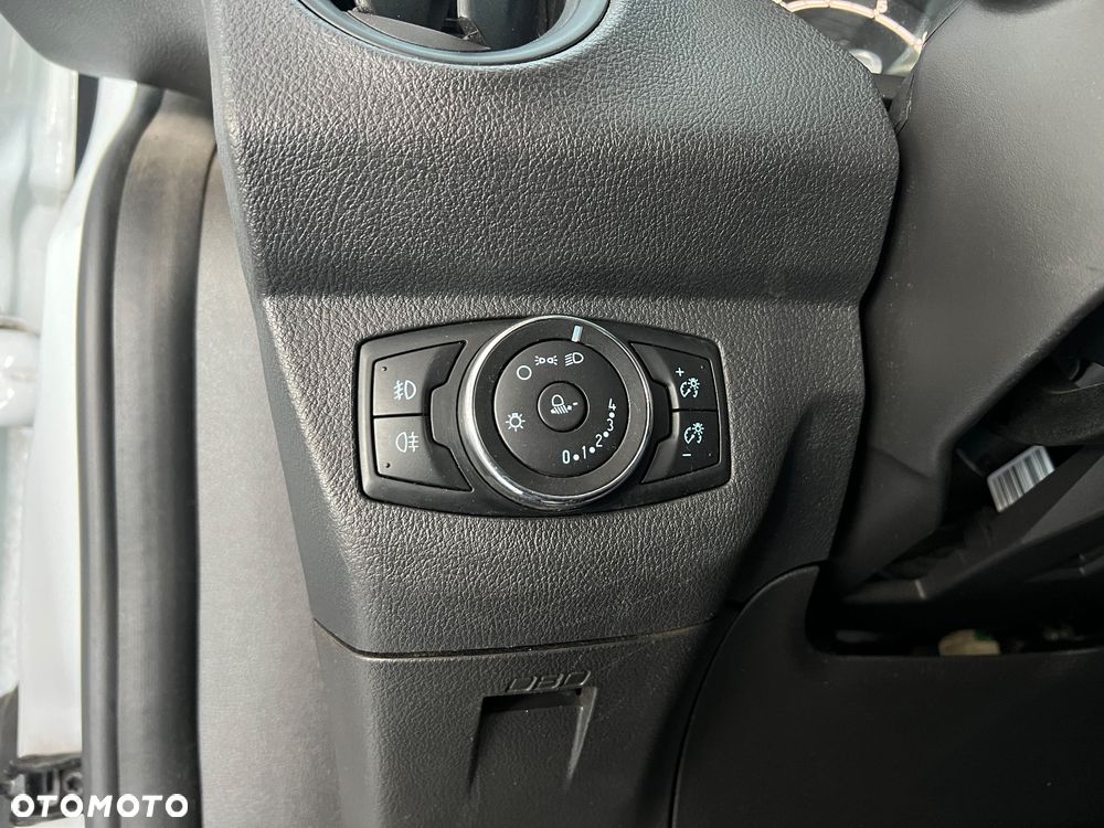 Ford Transit courier - 27