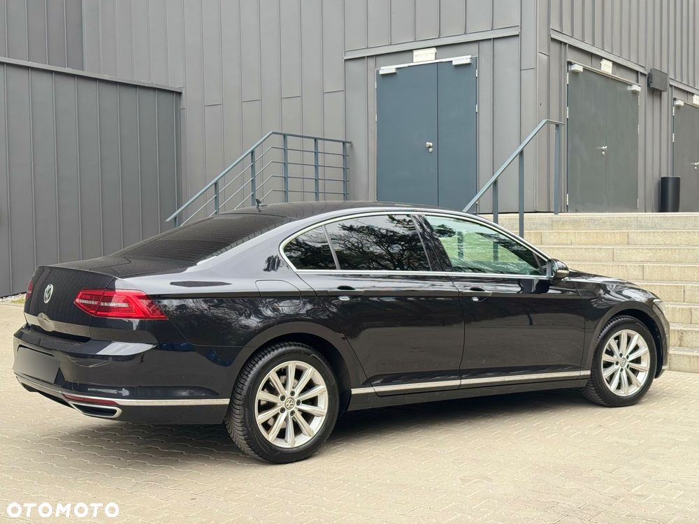 Volkswagen Passat 2.0 TDI SCR DSG Highline - 13