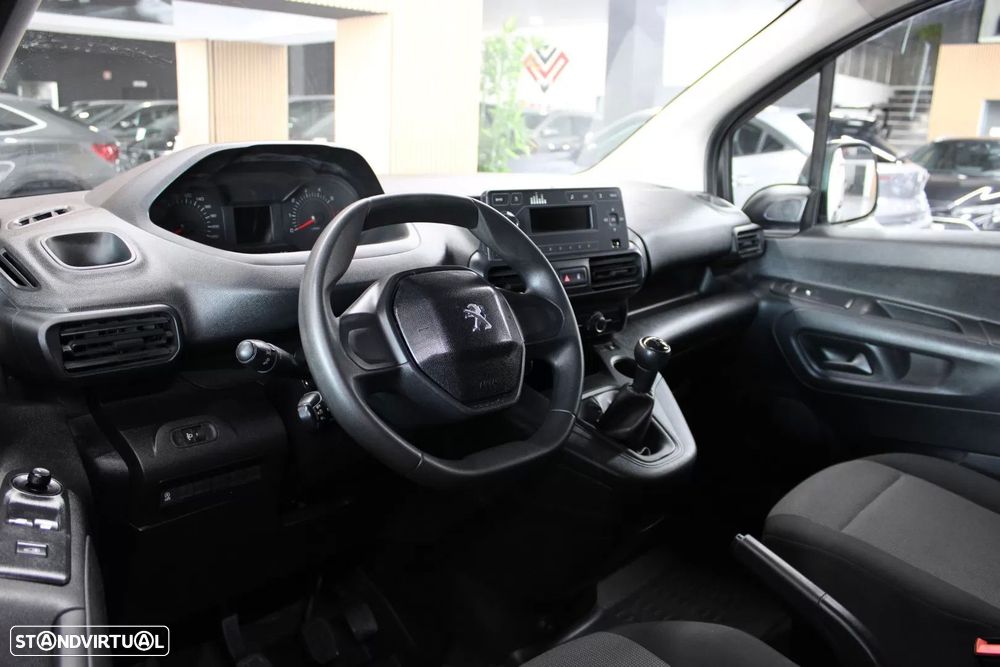 Peugeot partner 1.5 bluehdi pro standard - 4