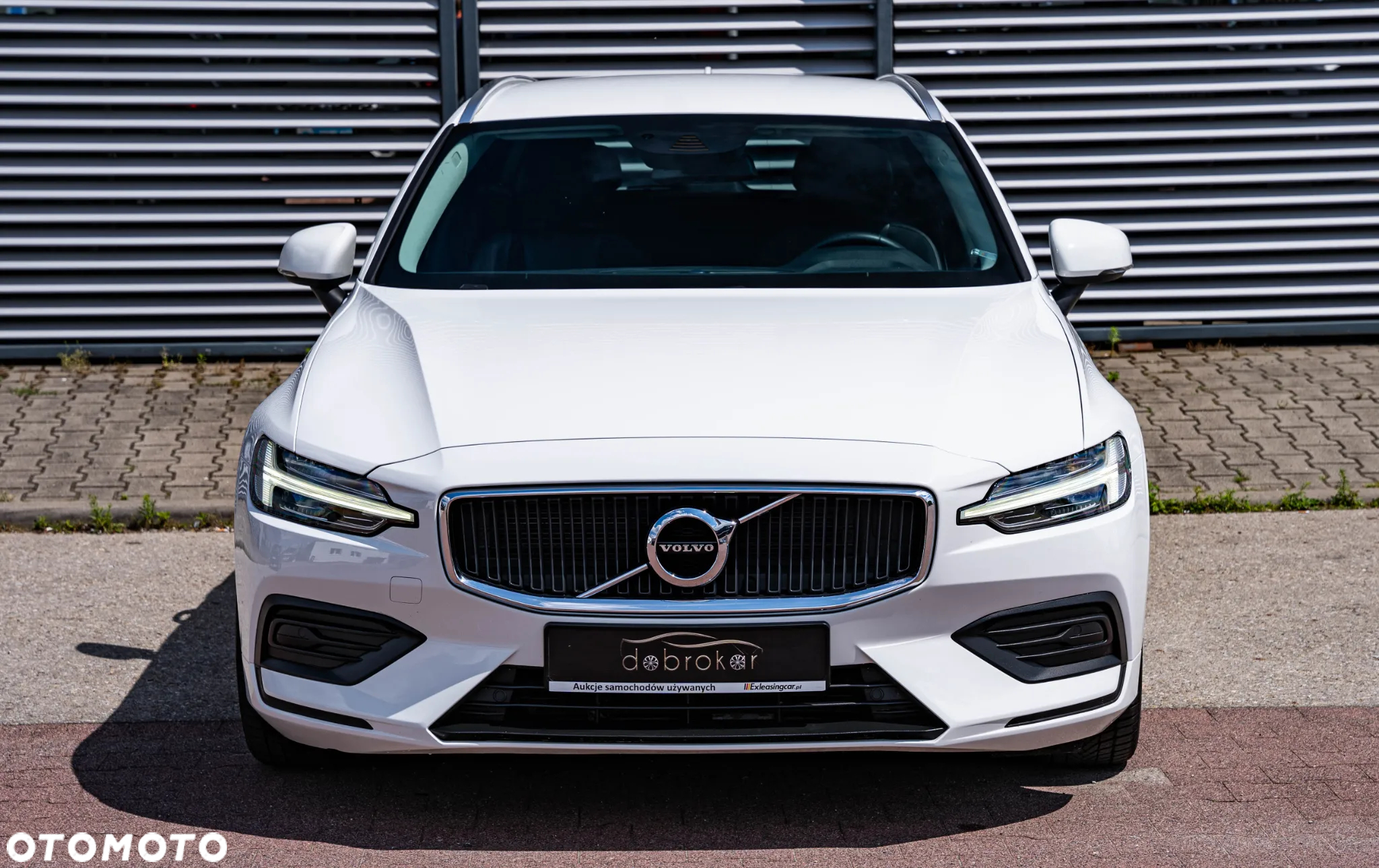 Volvo V60 D3 Geartronic Momentum - 4