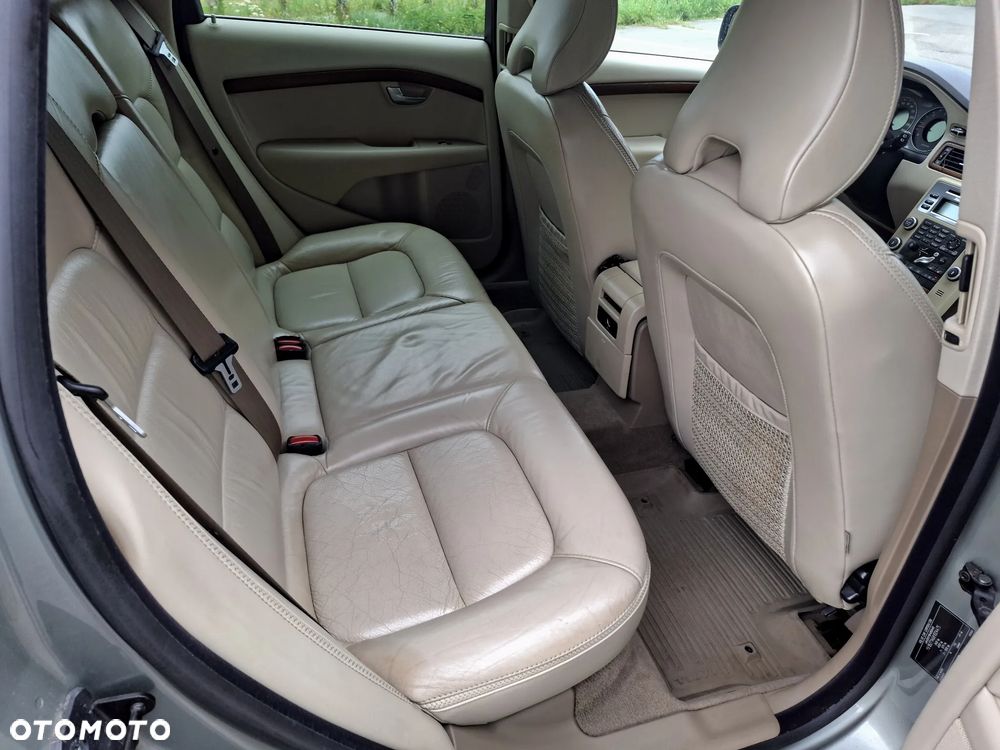 Volvo XC 70 D5 AWD Summum - 25
