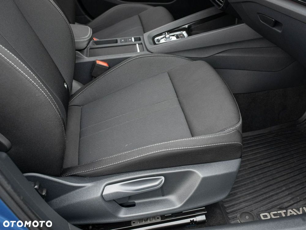 Skoda Octavia 2.0 TSI 4x4 Sportline DSG - 32