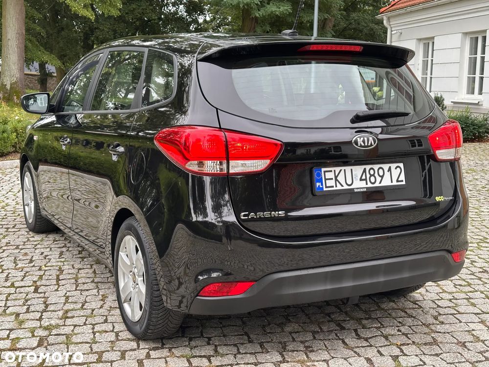 Kia Carens 1.6 GDI Business Line 7os EU6 - 21