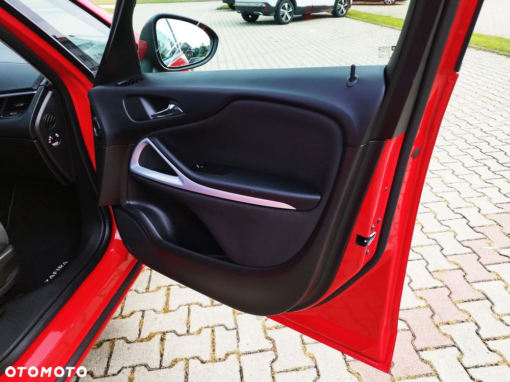 Opel Zafira Tourer 1.4 Turbo Active - 30