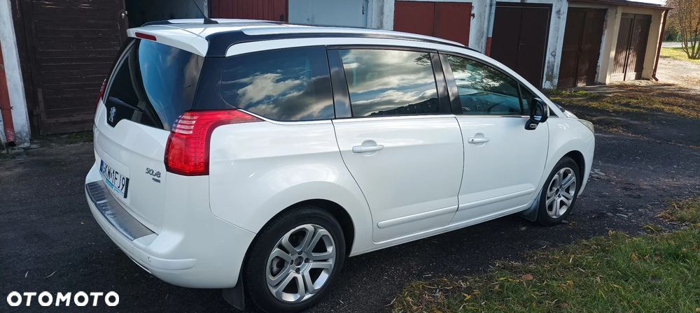 Peugeot 5008 - 2