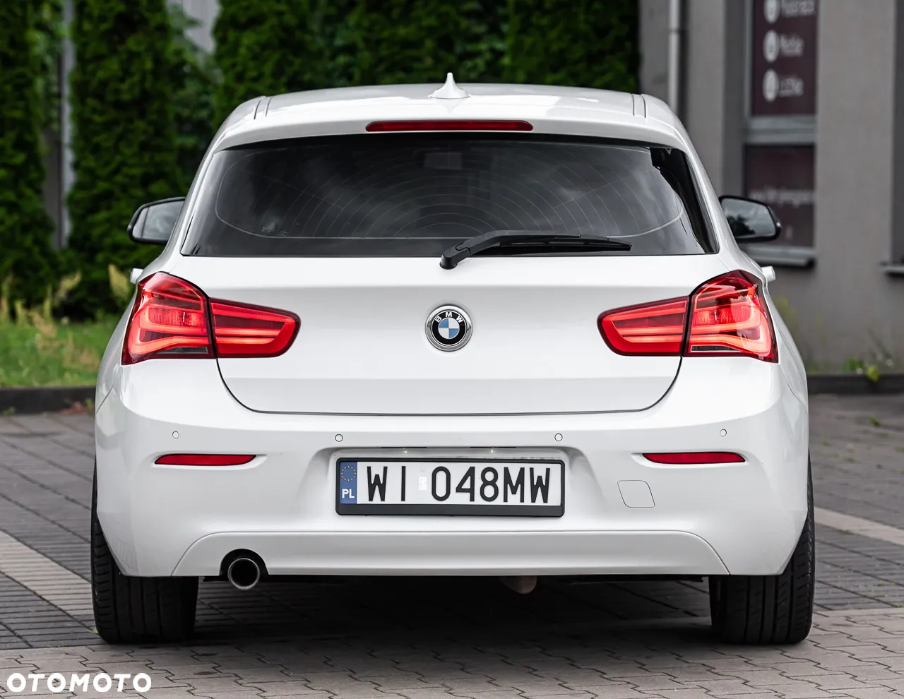 BMW Seria 1 116d Sport Line Shadow - 11