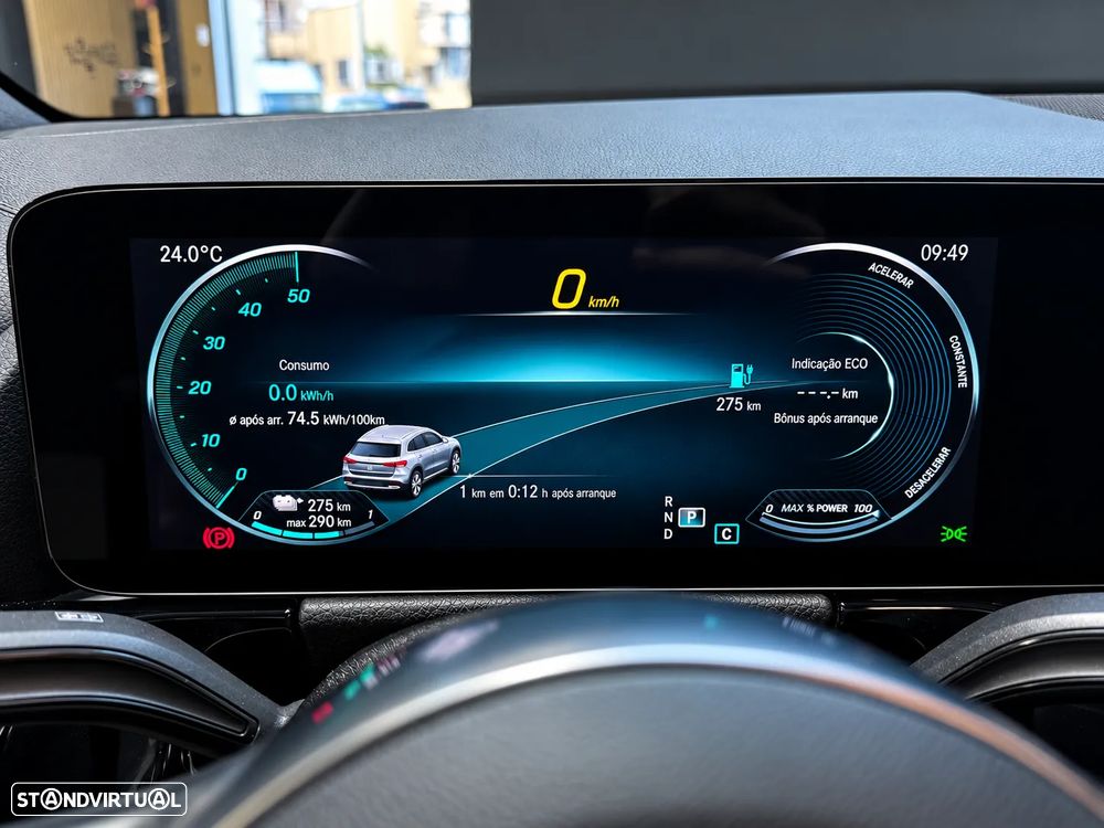 Mercedes-Benz EQA 300 4Matic AMG Line - 38