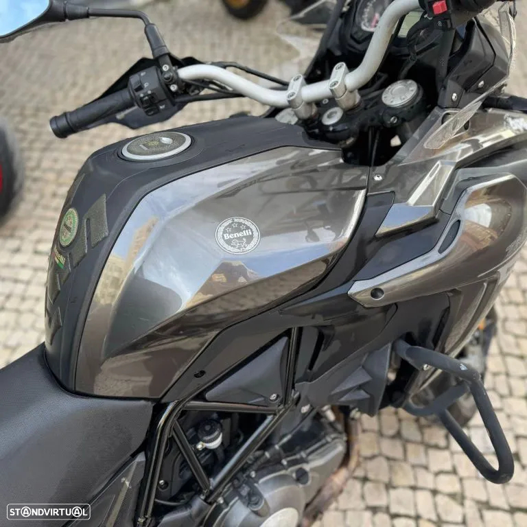Benelli TRK 502 - 17