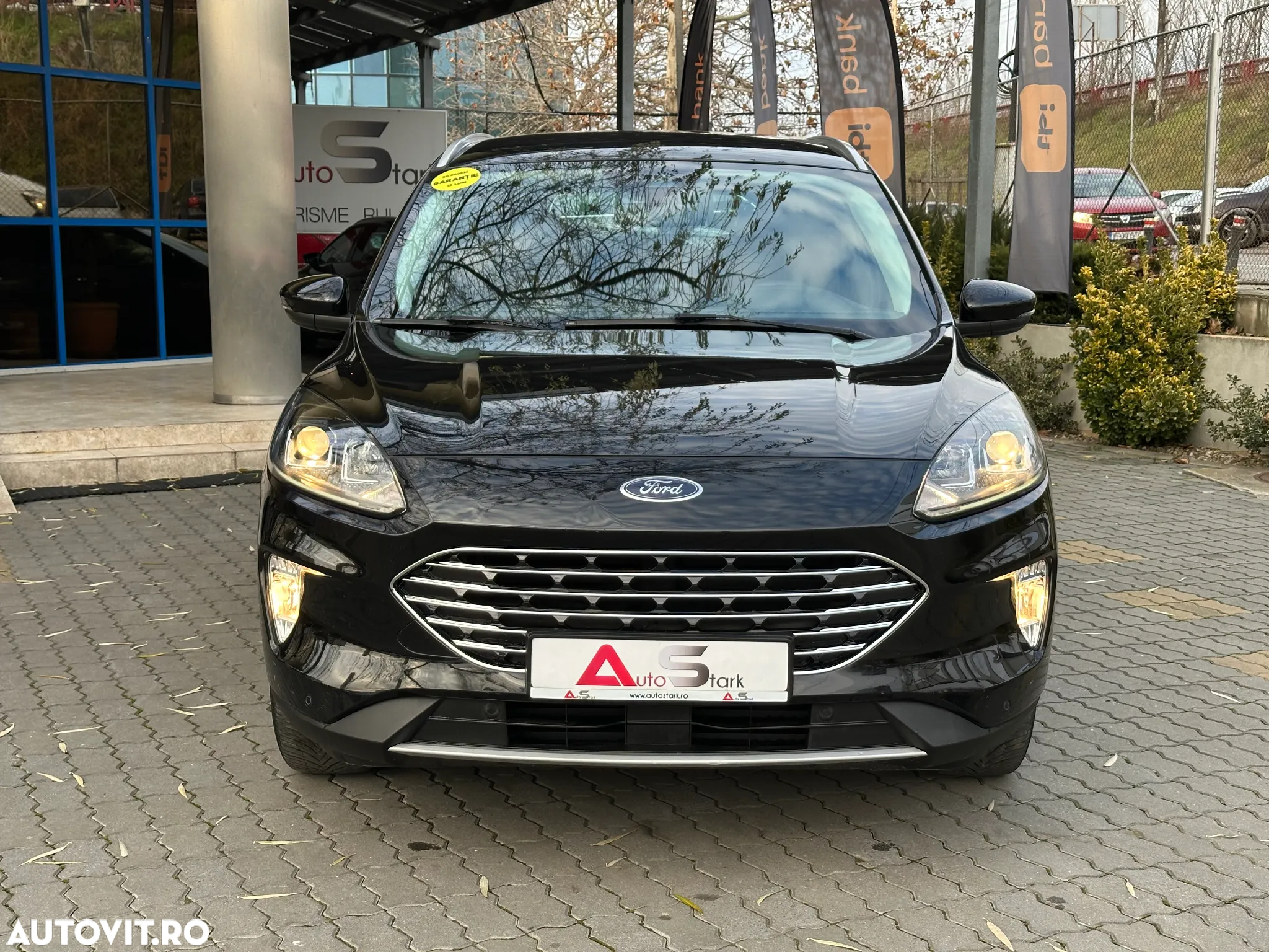 Ford Kuga 2.5 Duratec FHEV FWD Titanium - 12