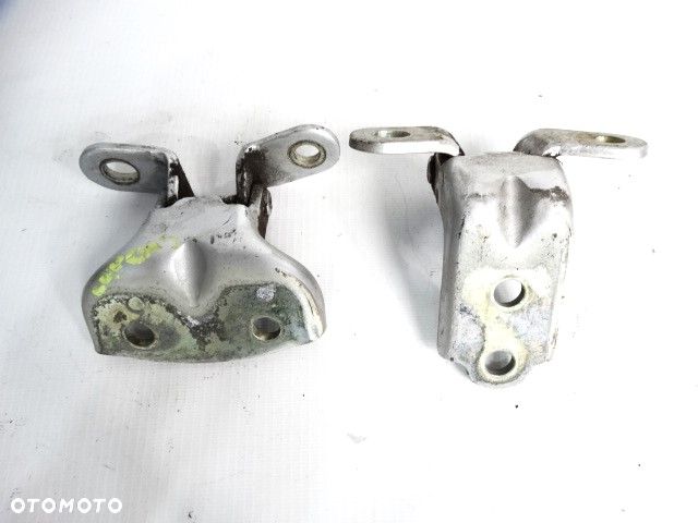 KIA Carens 3 Zawiasy Drzwi Przód Tył Lewe Prawe - 11