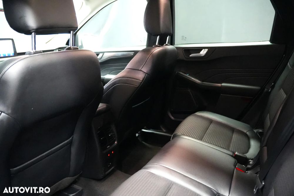 Ford Kuga 1.5 EcoBlue A8 FWD Titanium - 8