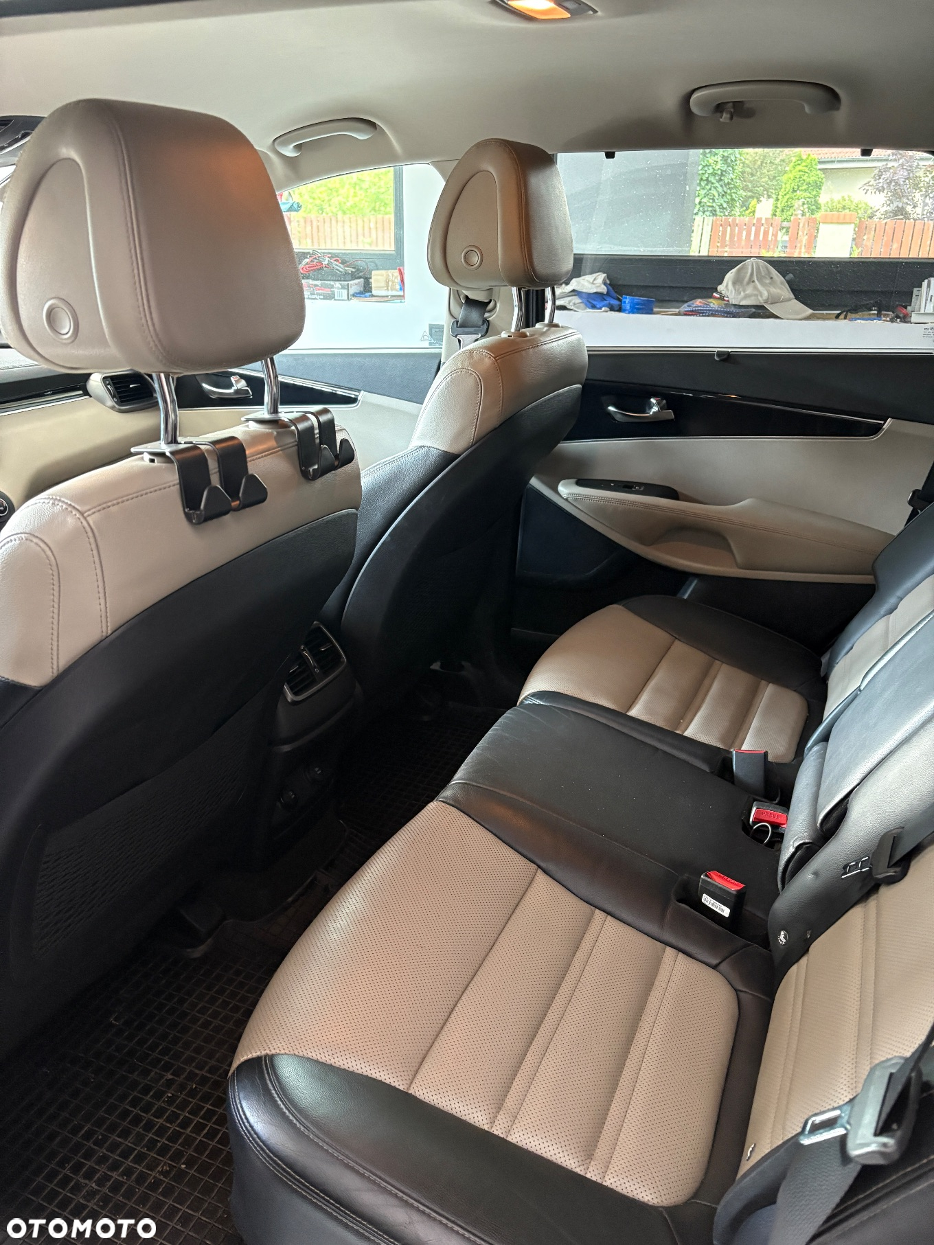 Kia Sorento 2.0 CRDI L - 2