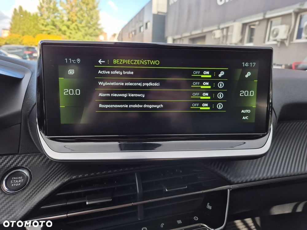 Peugeot 2008 PureTech 130 Allure S&S EAT8 - 14