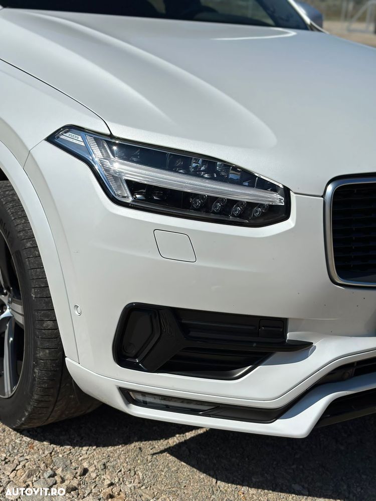 Volvo XC 90 D5 AWD Geartronic RDesign - 5