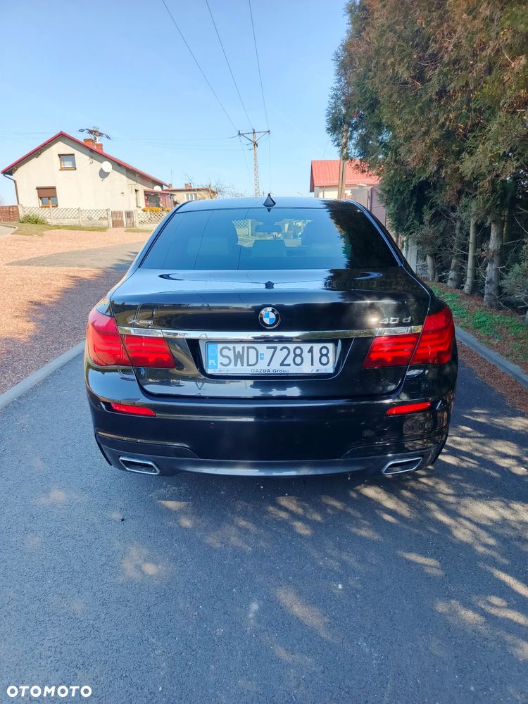 BMW Seria 7 740d xDrive - 11