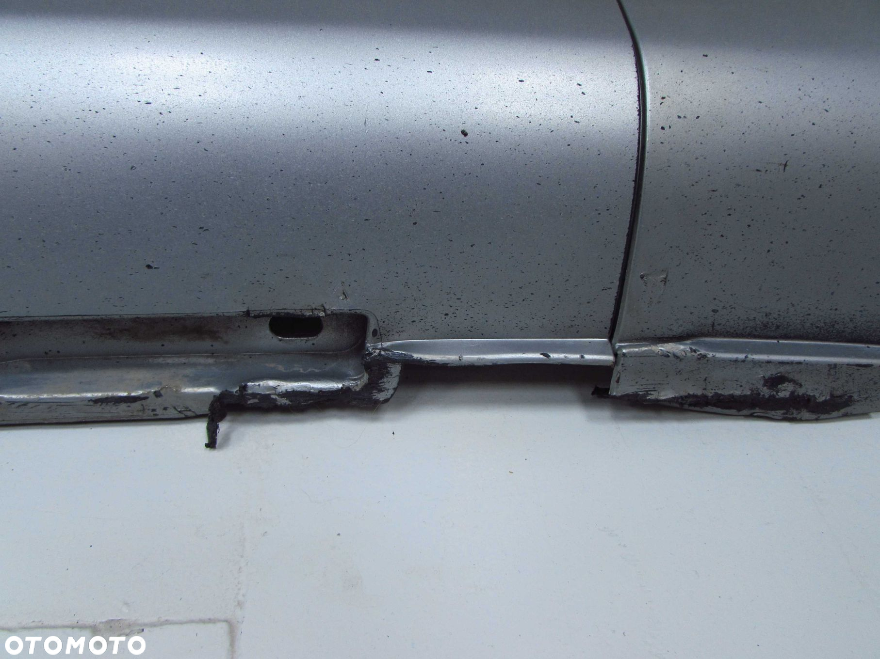 VOLVO C70 II CABRIO 06-13 PROG LISTWA PROGOWA PRAWA 30737151 477 - 5