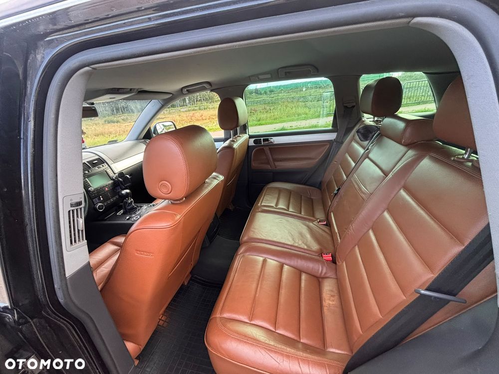 Volkswagen Touareg 2.5 R5 TDI - 22