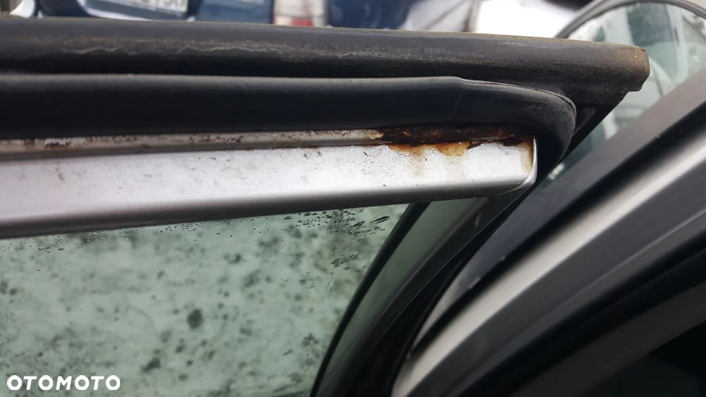 DRZWI LEWY TYŁ TYLNE KIA CEED I KOMBI 06- 9S - 4