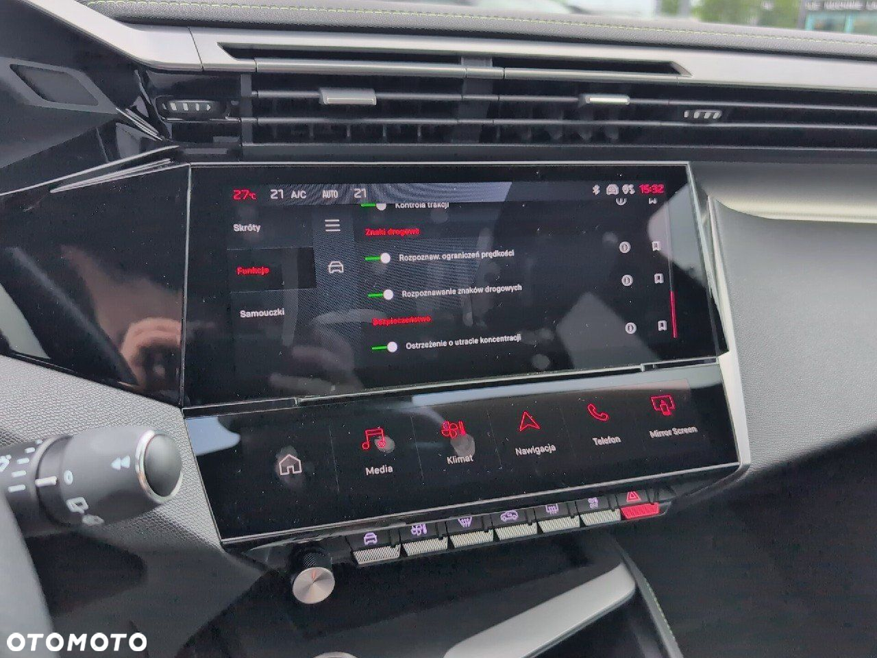 Peugeot 308 - 23