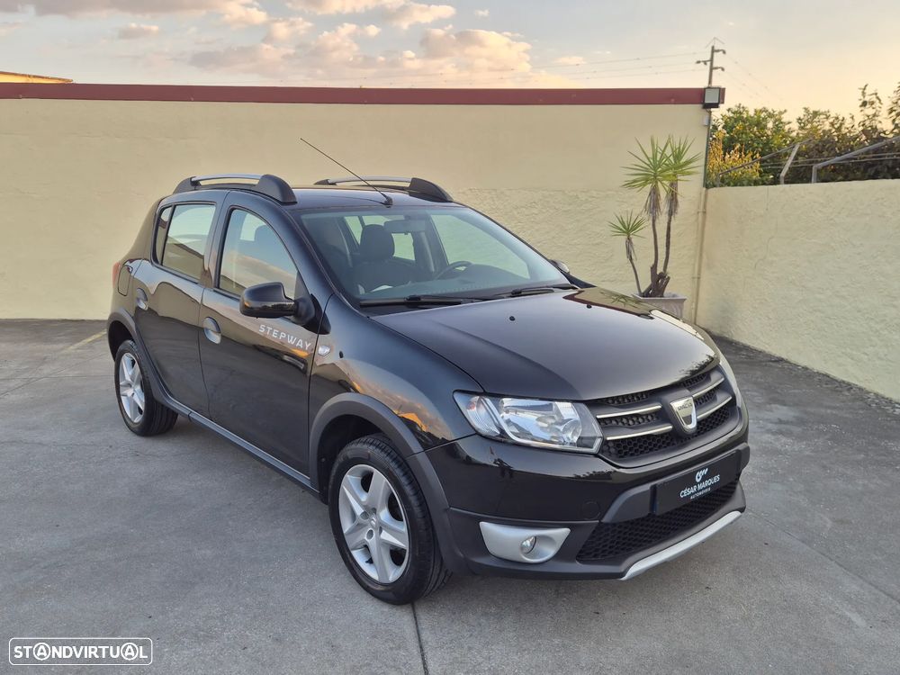 Dacia Sandero 0.9 TCe Stepway - 1