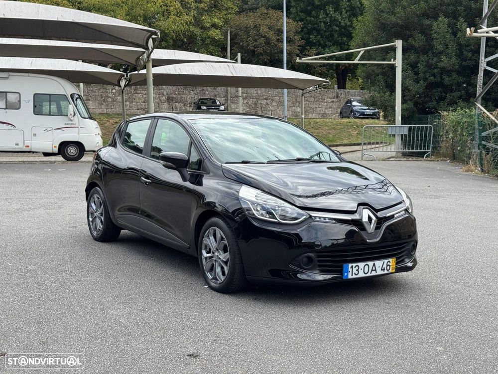 Renault Clio - 2