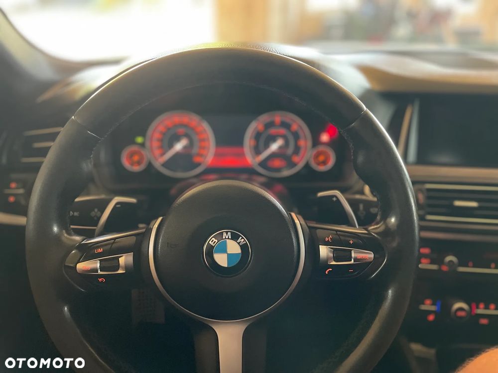 BMW Seria 5 520d xDrive mHEV M Sport sport - 25