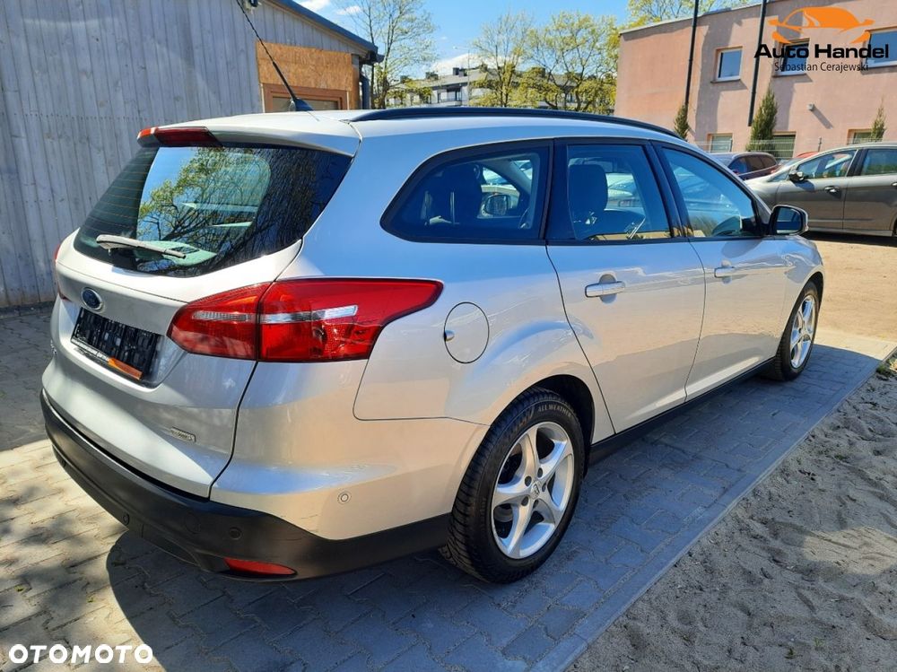 Ford Focus 1.0 EcoBoost STart-Stopp-System TITANIUM - 14