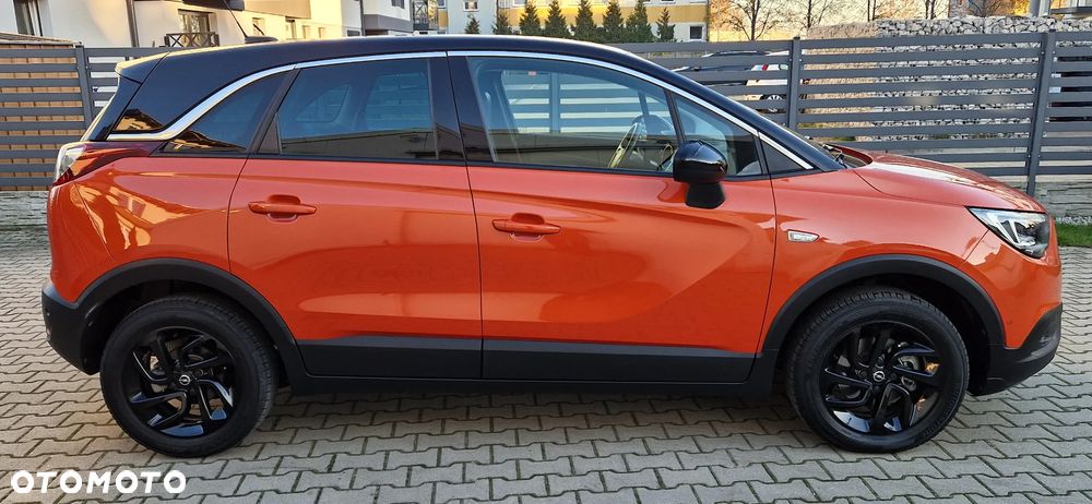 Opel Crossland X 1.2 T Design Line S&S - 11