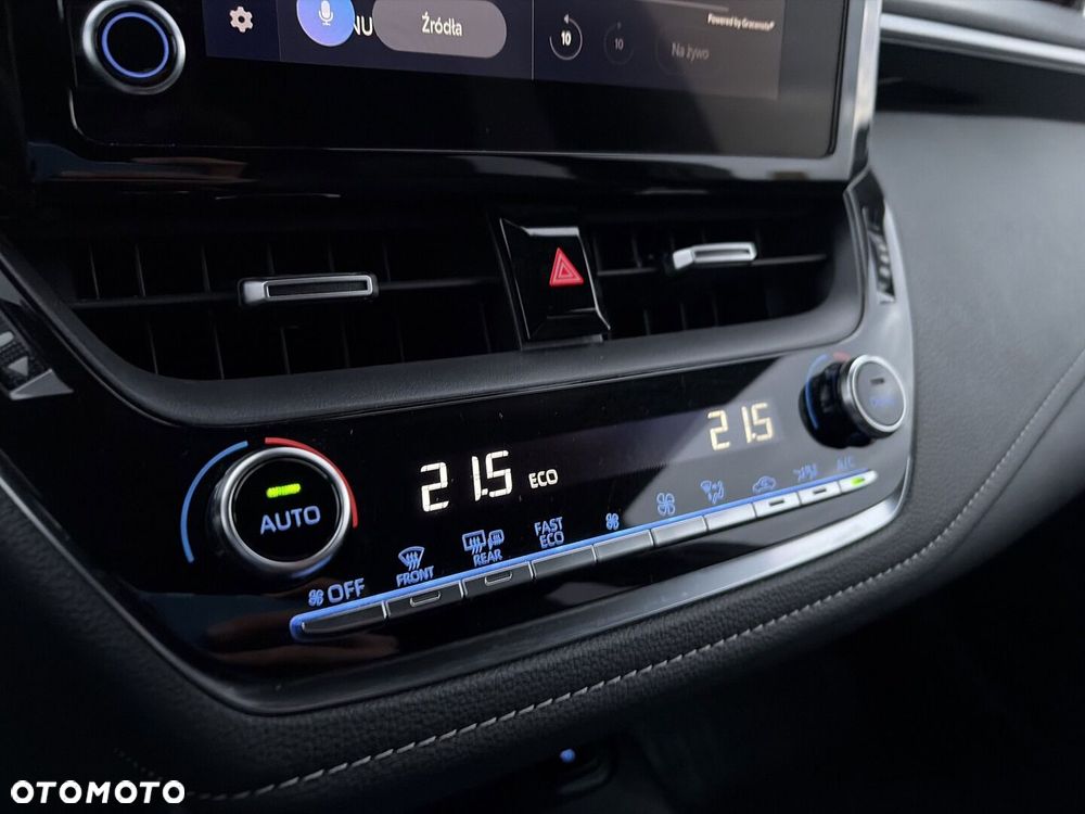 Toyota Corolla 1.8 Hybrid Comfort - 24