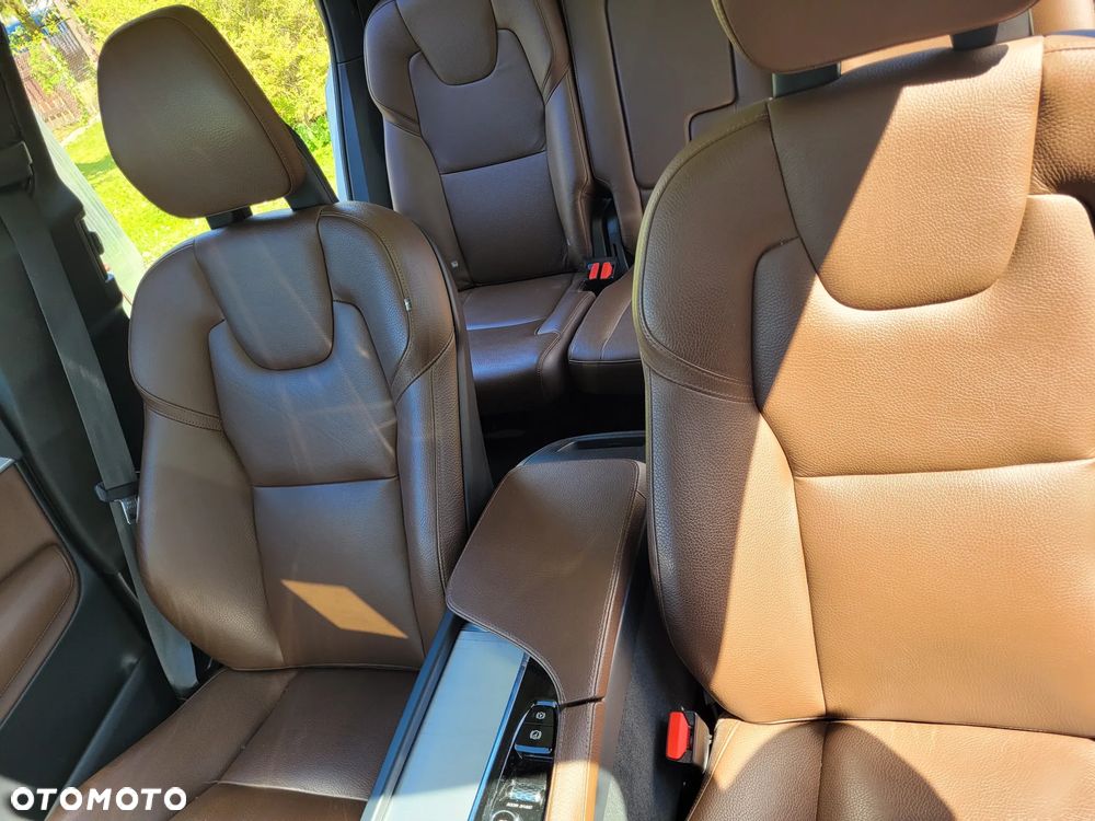 Volvo XC 90 B5 D AWD Geartronic Momentum - 11