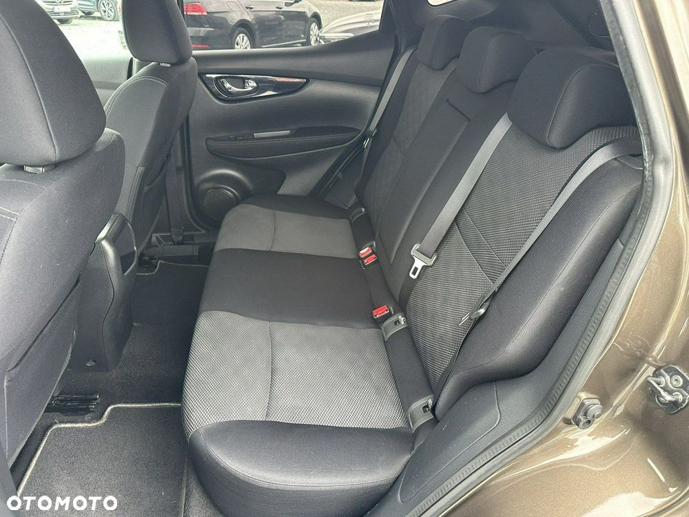 Nissan Qashqai 1.2 DIG-T Acenta - 24