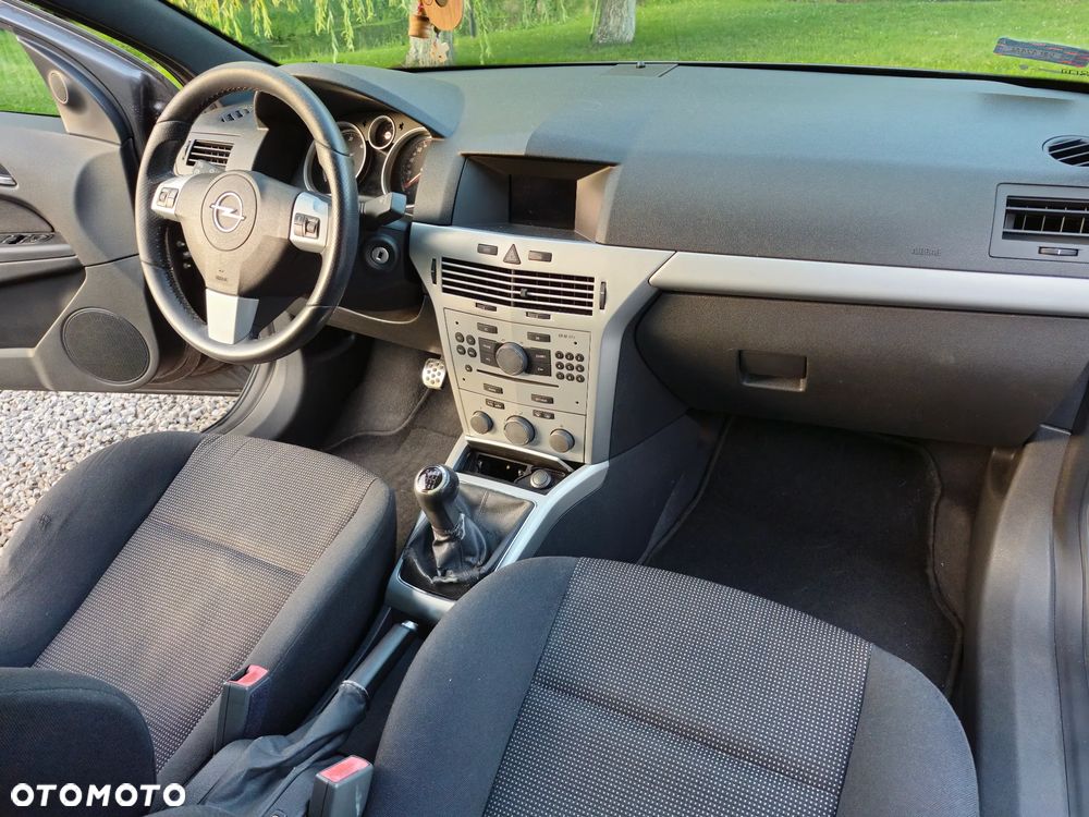 Opel Astra - 17
