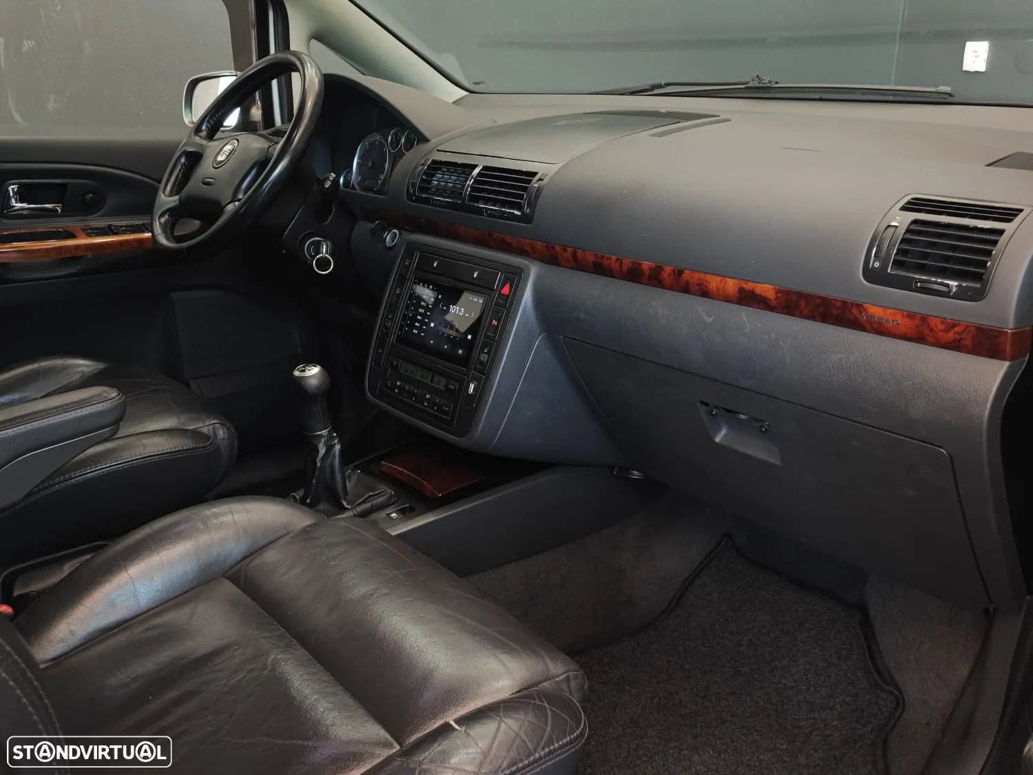 SEAT Alhambra 1.9 TDI Sport 4-Motion - 28