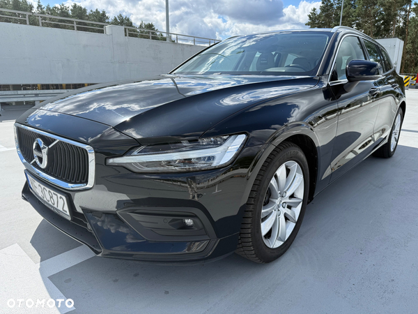 Volvo V60 B3 B Momentum Pro
