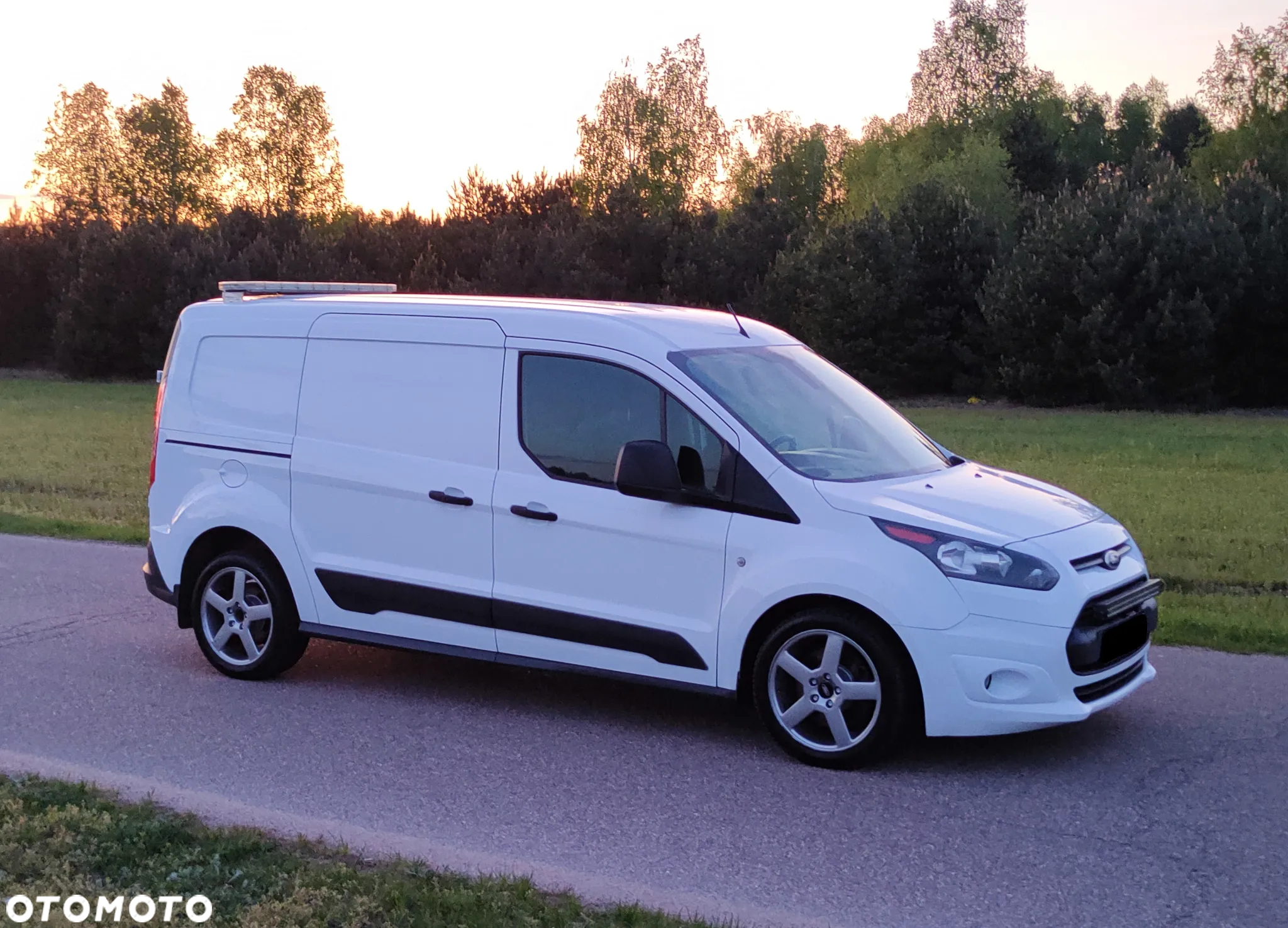 Ford Connect - 19