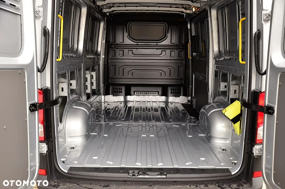 Volkswagen Crafter - 5