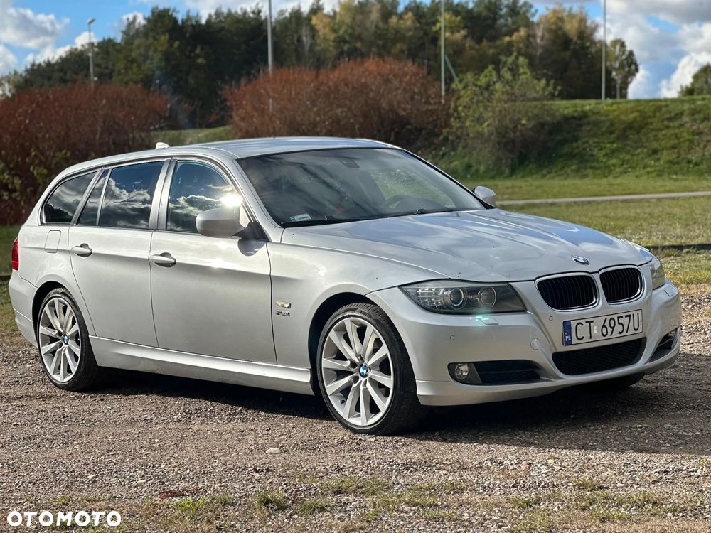 BMW Seria 3 320d xDrive DPF - 4