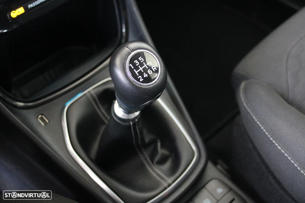 Ford Puma 1.0 EcoBoost MHEV Titanium - 21