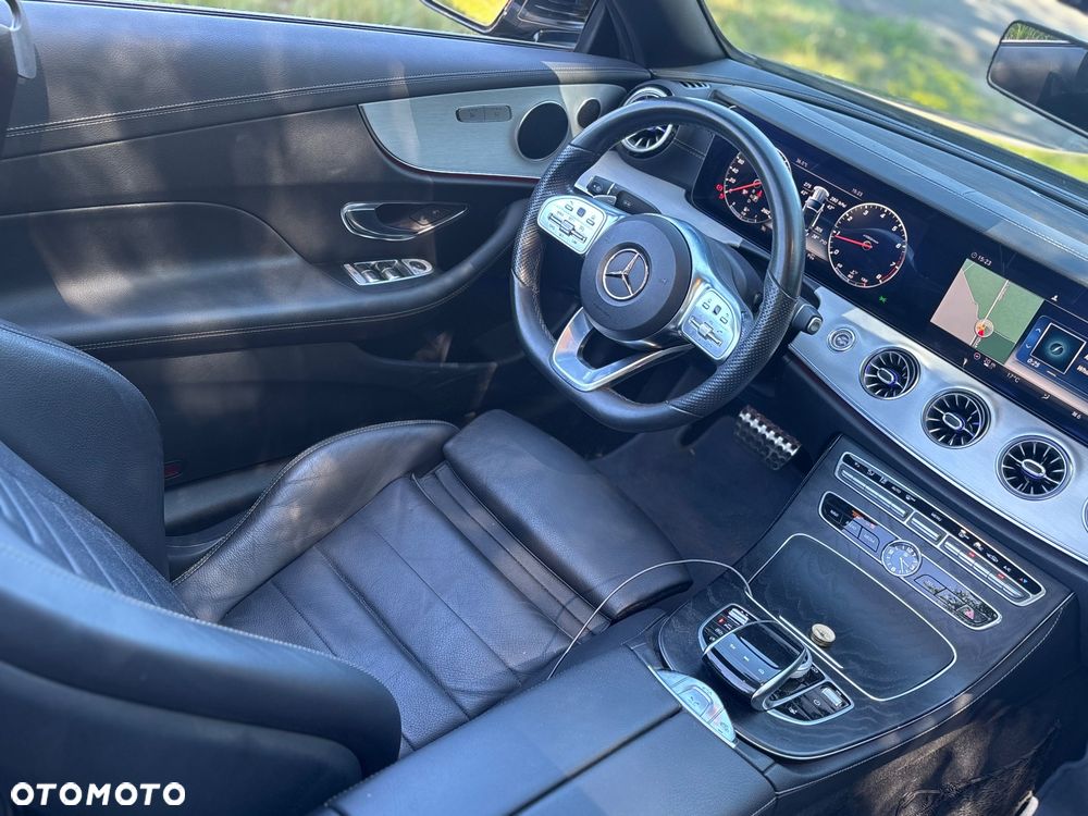 Mercedes-Benz Klasa E 300 9G-TRONIC - 17