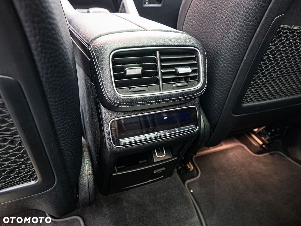 Mercedes-Benz GLS 400 d 4-Matic - 28