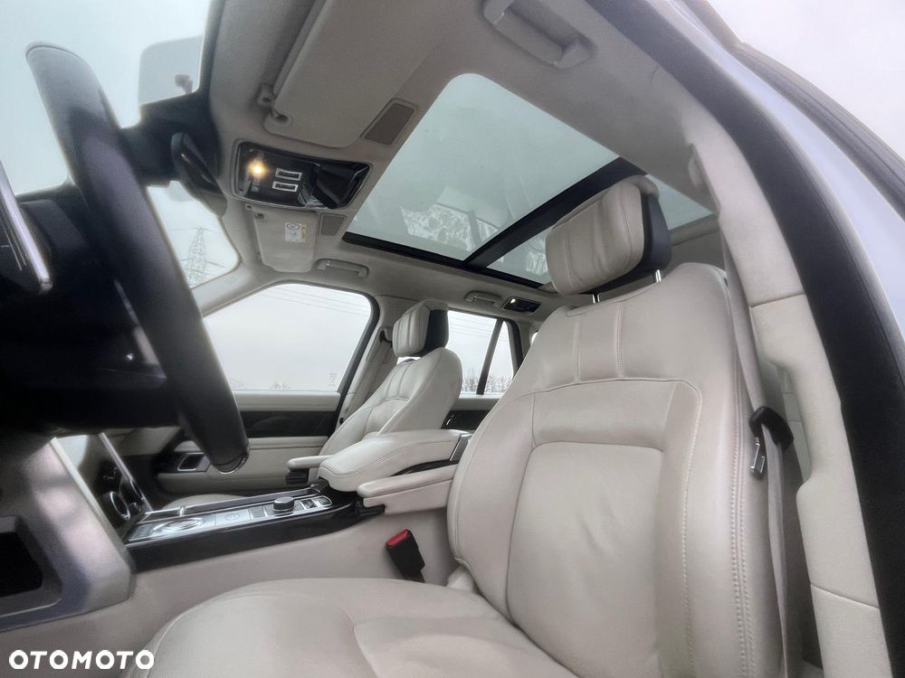 Land Rover Range Rover P400e Plug-in Autobiography - 31