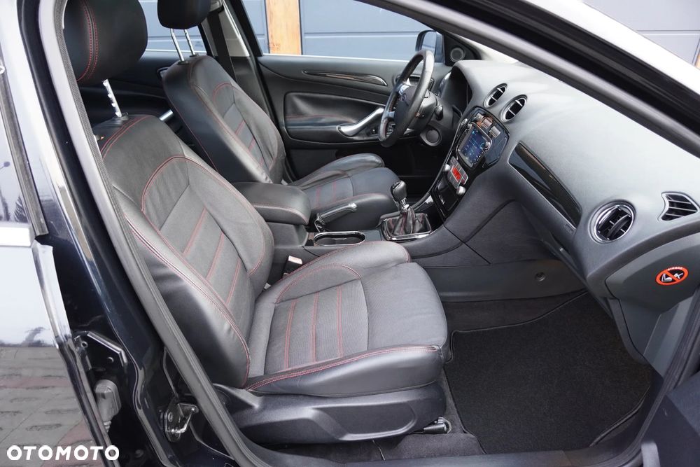 Ford Mondeo 2.5 Black Magic - 21