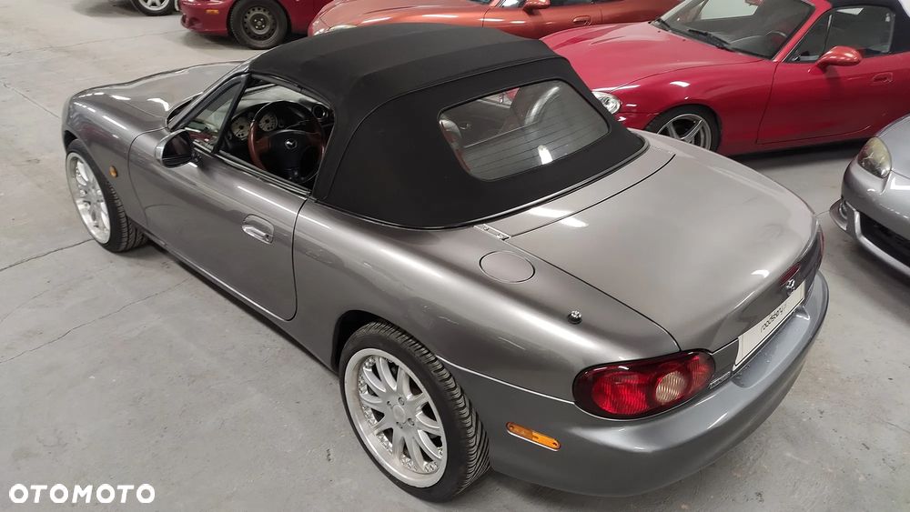 Mazda MX-5 1.6i 16V - 19