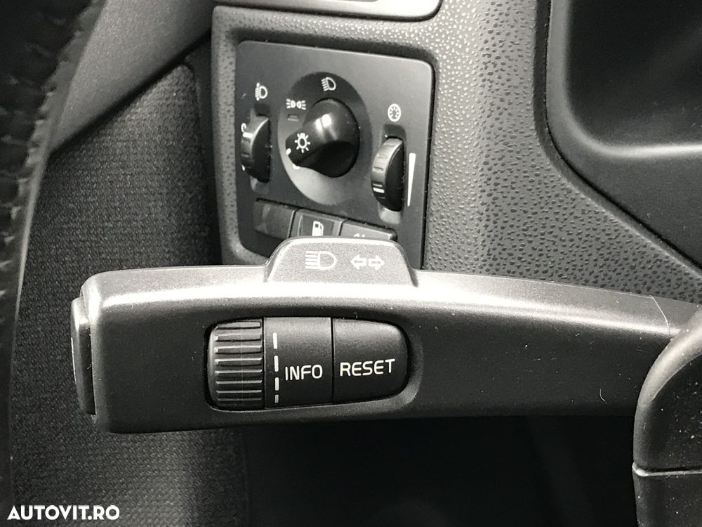 Volvo S40 DPF DRIVe Kinetic - 18